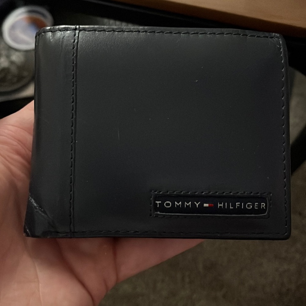 Tommy Hilfiger Wallet
